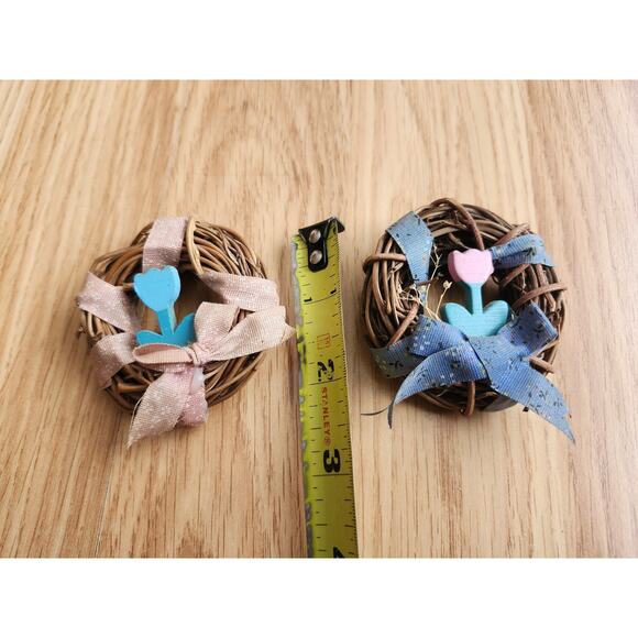 Lot of 2 Rustic Twig Wreath Flower Magnets Farmhouse Country Spring Decor - Picture 4 of 8